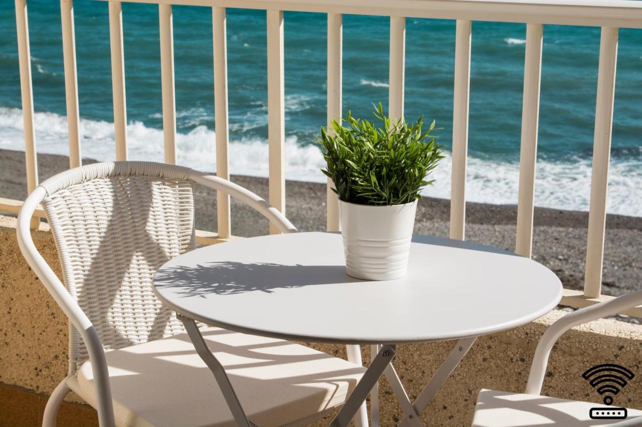 El Cachalote Feliz Apartment La Rabita  Ngoại thất bức ảnh